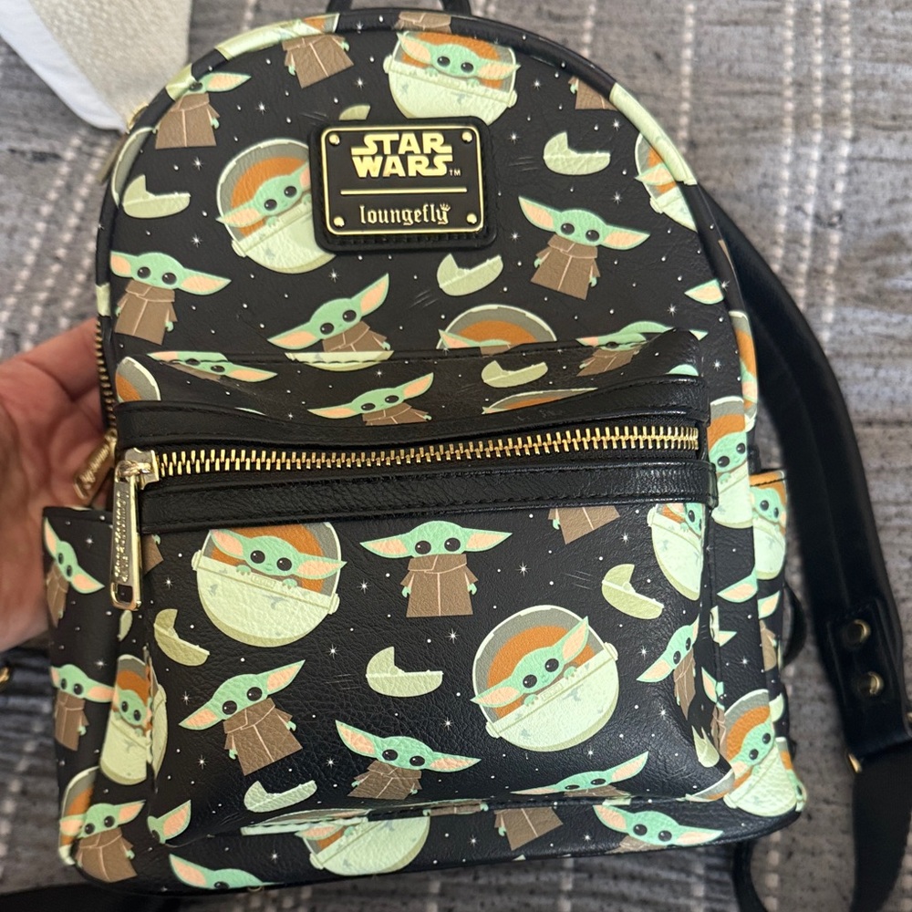 Loungefly Star Wars Kids Backpack - Black and Green